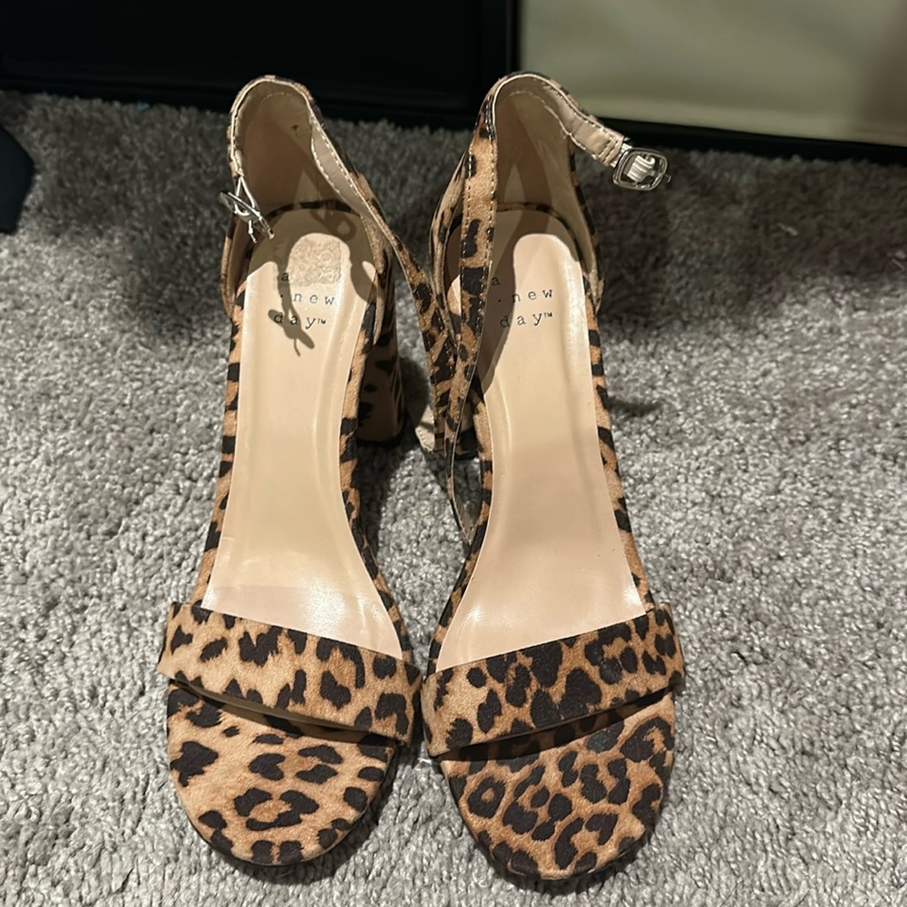 TARGET heals never worn